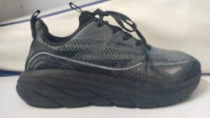 VENMO SIZE PK 12 = EURO 46