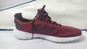 ADIDAS SIZE PK 08   = EURO 42